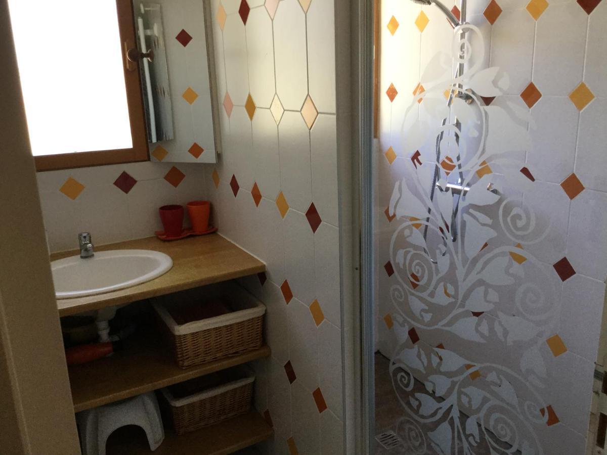 Bed and Breakfast Mas Soleil Et Vignes Saint-Hippolyte  Exterior foto