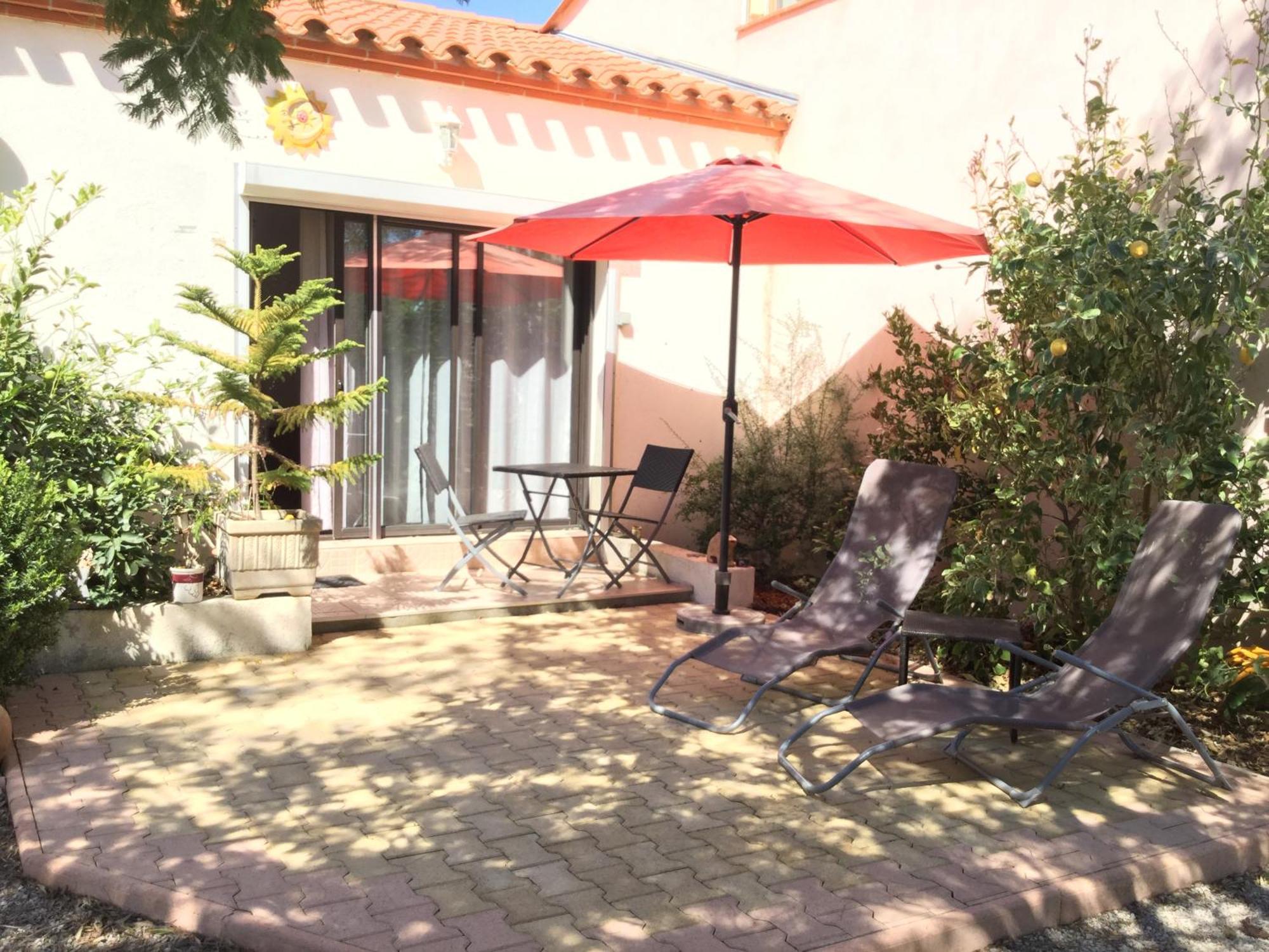 Bed and Breakfast Mas Soleil Et Vignes Saint-Hippolyte  Exterior foto